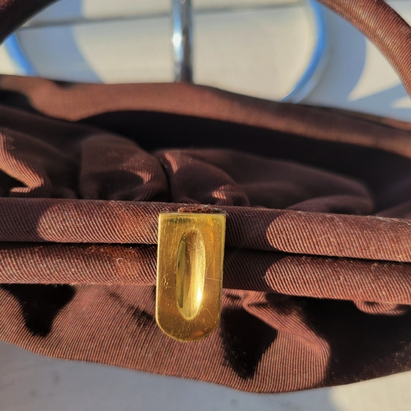 Vintage Fabric Handbag ~ CB Made in USA ~ Satin Lining ~ Attached Coin Purse - Picture 6 of 16